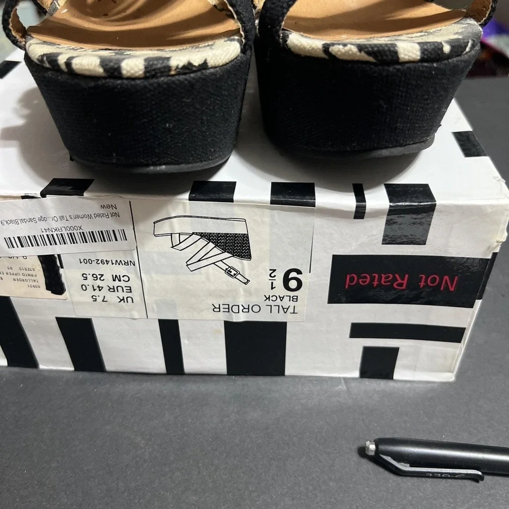 Not Rated fringe‎ wedge Size 11